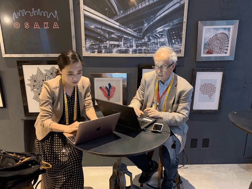 Bob Davis and Lingling Wei.