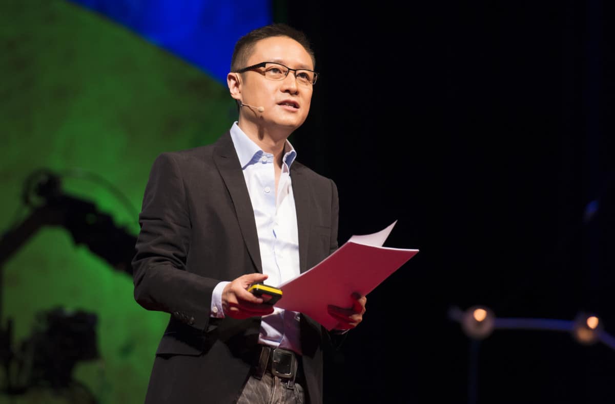 Eric X. Li