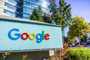 How Google’s Alleged Thief Wooed Investors