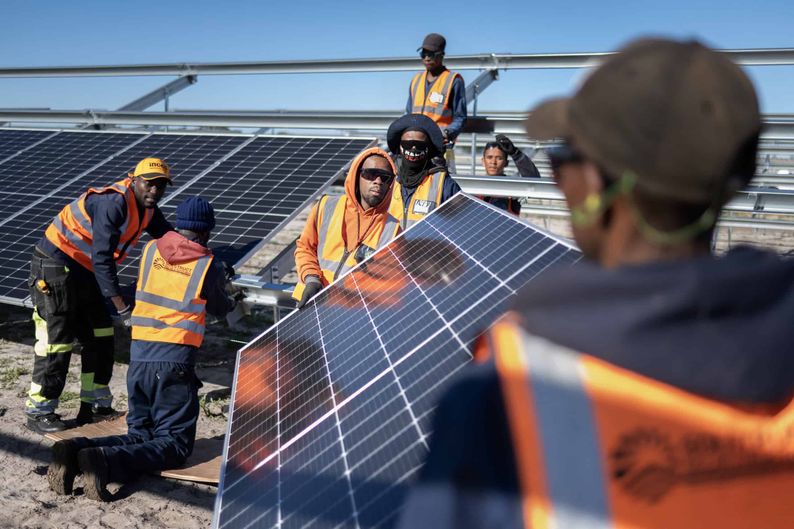 China’s Solar Industry Follows the Sun to Africa